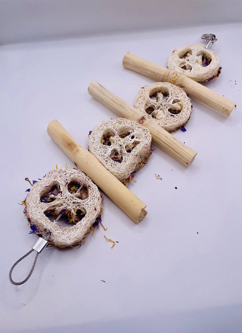 Hanging Bamboo and Floral Loofah for rabbits, Chinchillas, Hamsters Rats, and other Small Animals