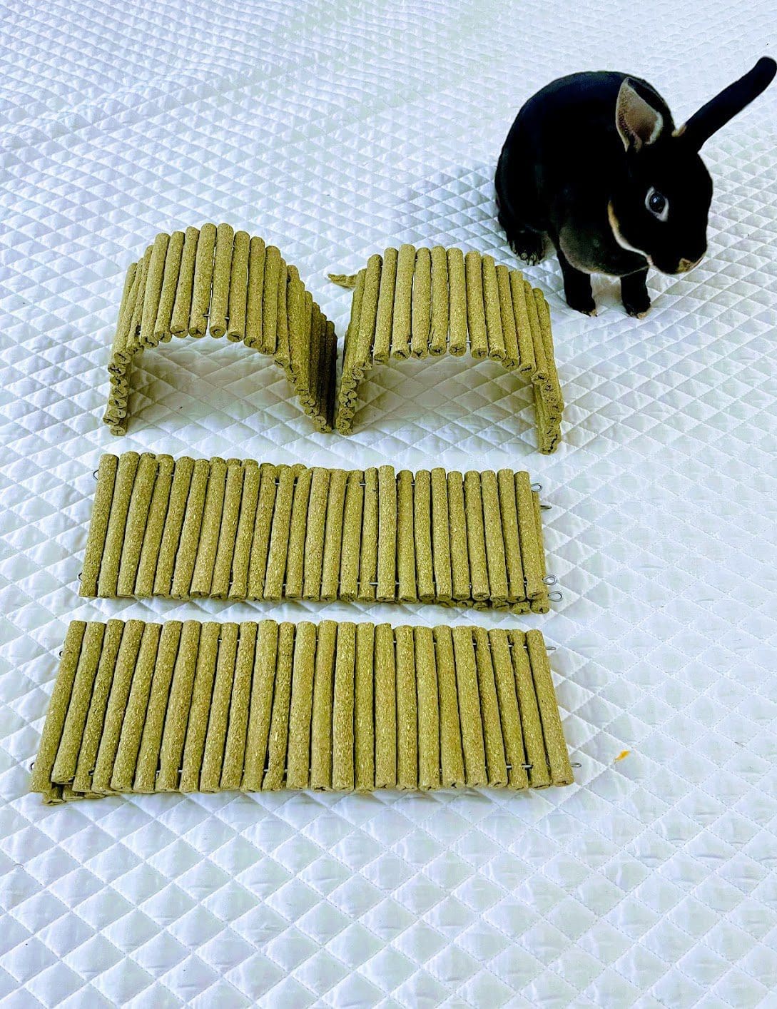 Hay Bendable Bridge Treat and Chew Toy For Rabbits, Hamsters, Guinea Pigs, Chinchillas and Small Rodents.