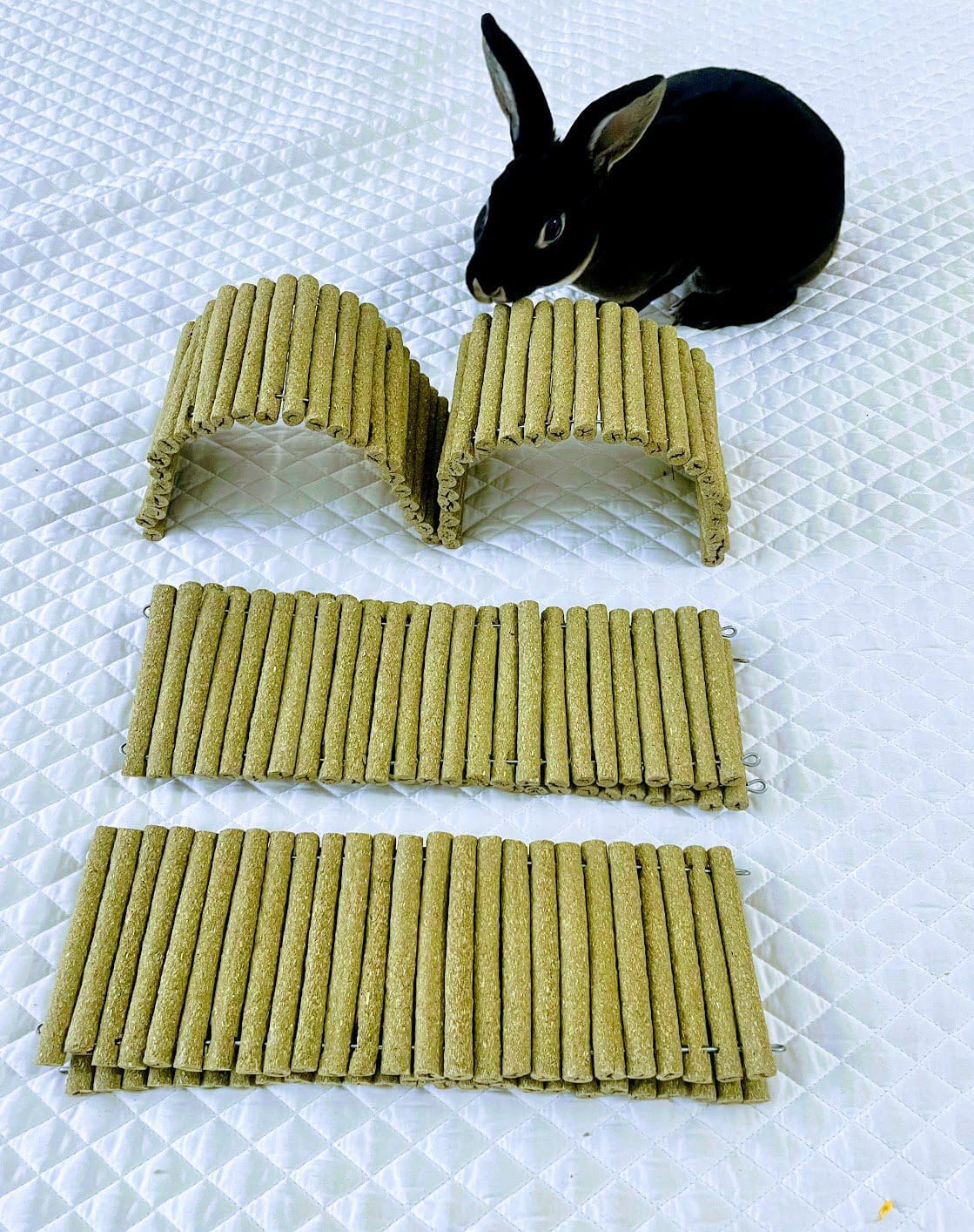 Hay Bendable Bridge Treat and Chew Toy For Rabbits, Hamsters, Guinea Pigs, Chinchillas and Small Rodents.